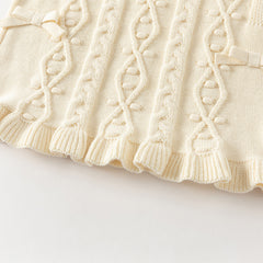 Dave&Bella Toddler Girls Elegant Apricot Sleeveless Cotton Dress-style Sweater Tank Tops