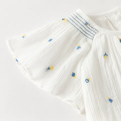 Dave&Bella Summer Toddler Girls Cute Beige Flutter Sleeve Top Jean Shorts Outfit Sets