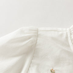 Dave&Bella Toddler Girls White/Light Blue Elegant Ruffle Details Cozy Cotton T-shirts