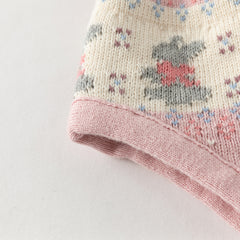 Dave&Bella Toddler Girls Sweet Pink Versatile Warm Ear-protected Hats