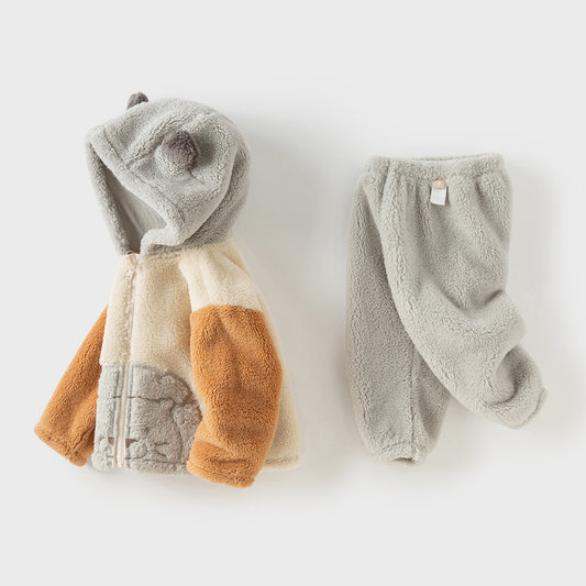 Dave&Bella Toddler Boys Winter Beige Cute Bear-style Indoor Hooded Plush Pajamas