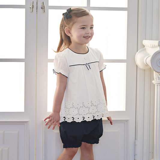 Dave&Bella Summer Toddler Girls White Cotton Design Comfortable Casual Top Shorts Sets