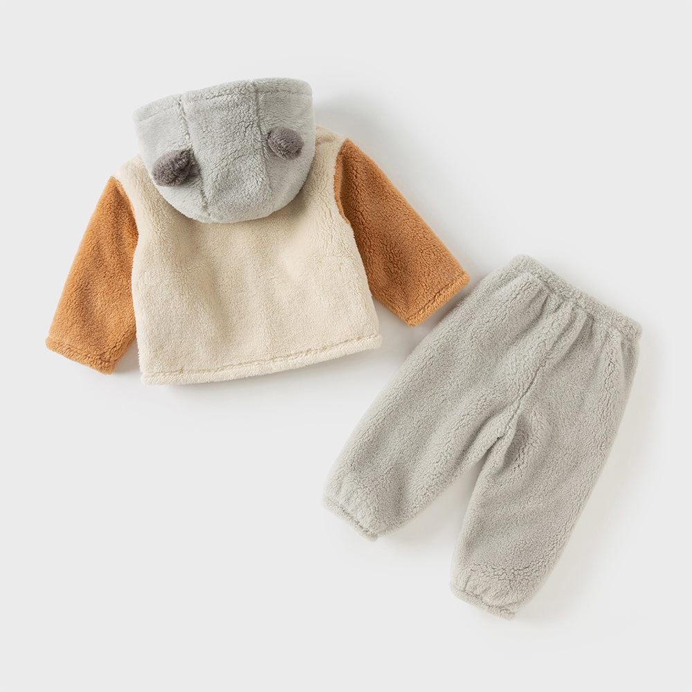 Dave&Bella Toddler Boys Beige Cute Bear-style Indoor Hooded Plush Pajamas