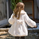 Dave&Bella Toddler Girls White Turndown A-line Elegant Thickened Comfortable Soft Skin-friendly Coats