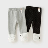 Dave&Bella Toddler Girls Light Grey/Black Dot Print Fleece-Line Versatile Leggings